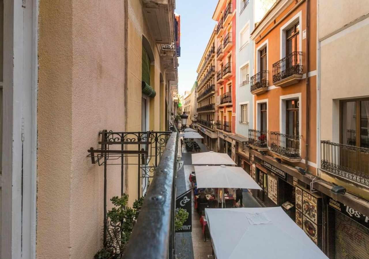 Old Town Y Beach Holirent Alicante Exterior foto